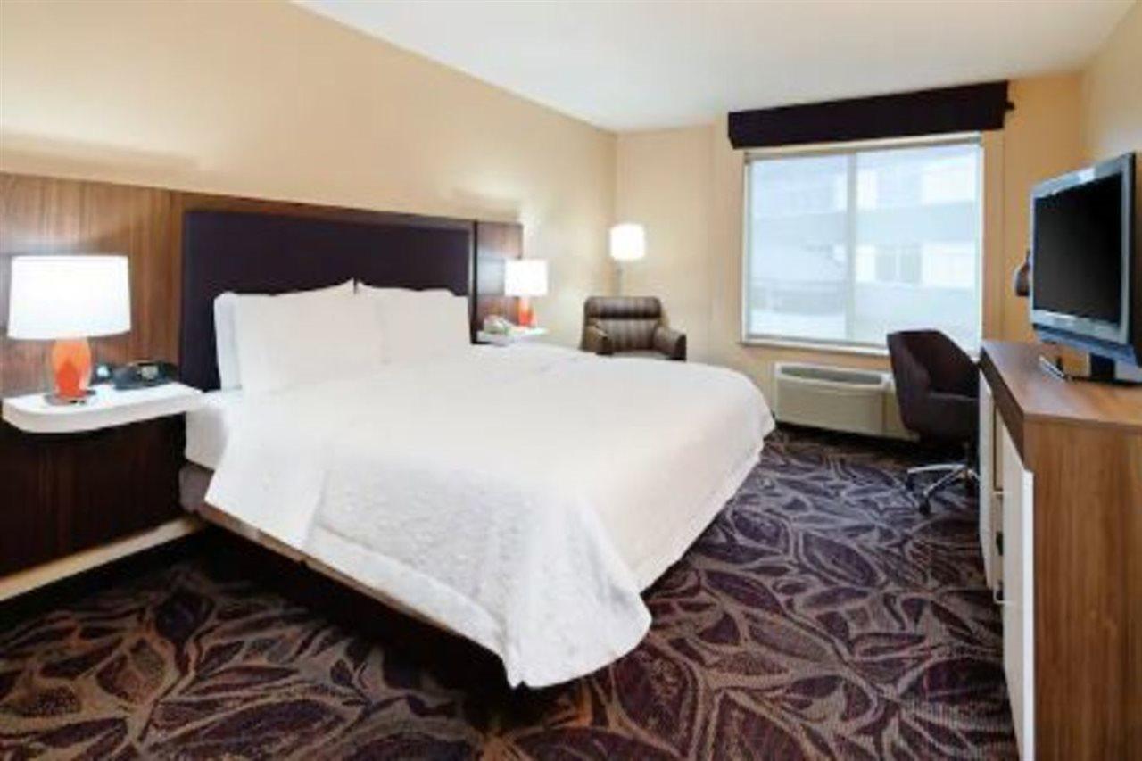 Hampton Inn&Suites Bremerton Extérieur photo